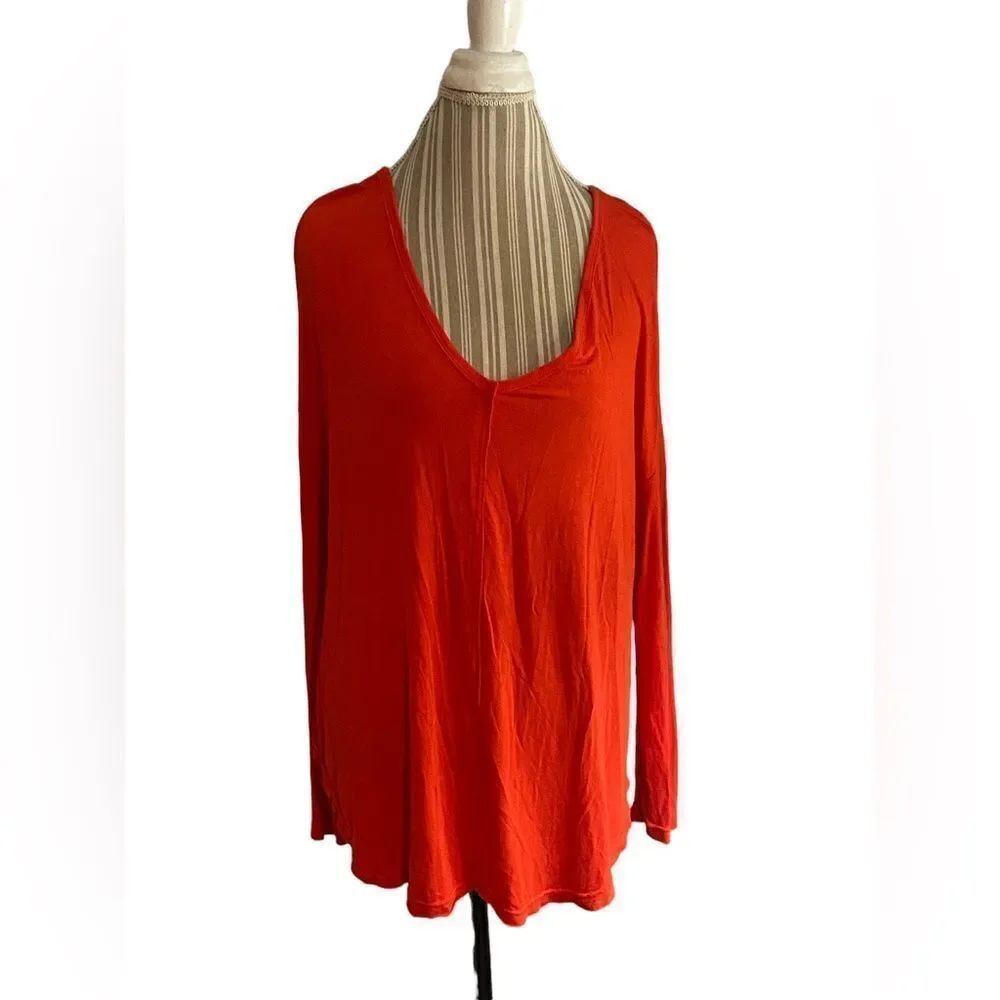 Free People size medium top excekeknt condition